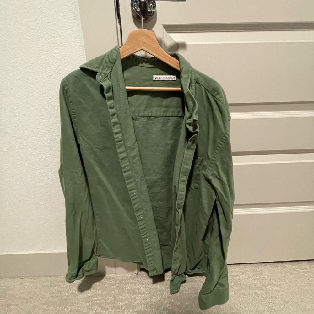 Green Zara XL button-up, 100% cotton